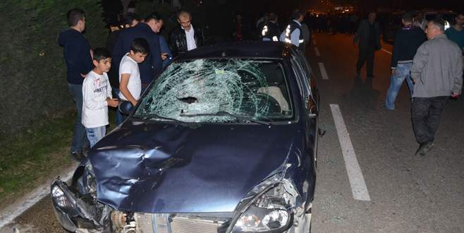 Bursa’da otomobil yayalara çarptı: 1 ölü, 1 yaralı