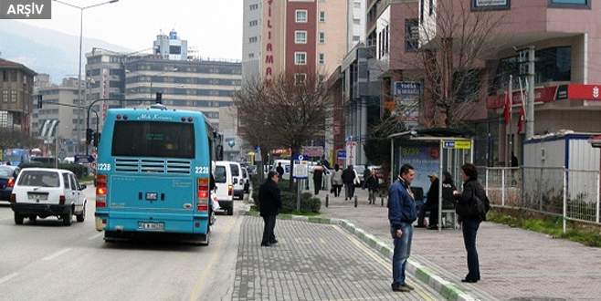 Cep telefonunu alıp kaçan kapkaççıyı vatandaşlar yakaladı