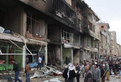 Hakkari’de bomba yüklü araçla saldırı