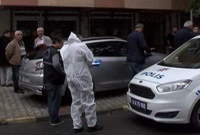 Karısını ve oğlunu öldürdü