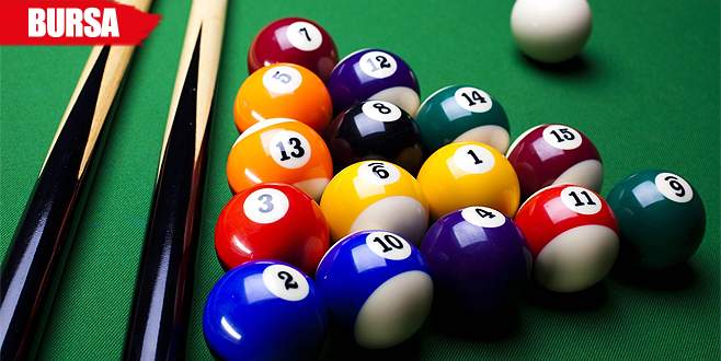 Polisi fark edince bilardo masasına sakladılar