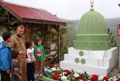 Samsun'un Tekkeköy ilçesinde görevli imam Aydın, Yeşil Kubbe ve Kabe'nin