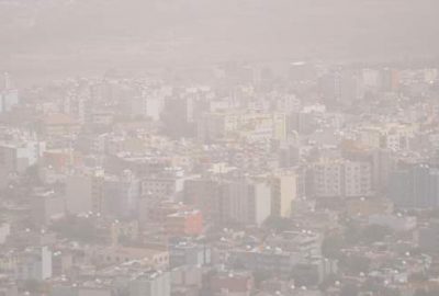 Toz bulutları 3 şehri esir aldı