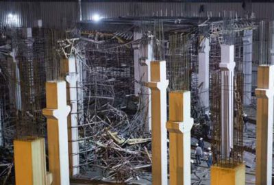 İnşaat iskelesi çöktü: 7 yaralı