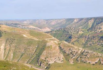 Yamaç paraşütüyle Suriye’ye geçti