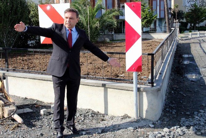 Samsun Büyükşehir Belediyesi, Atakum ilçesi Adnan Menderes Bulvarı’nda mahkeme kararıyla