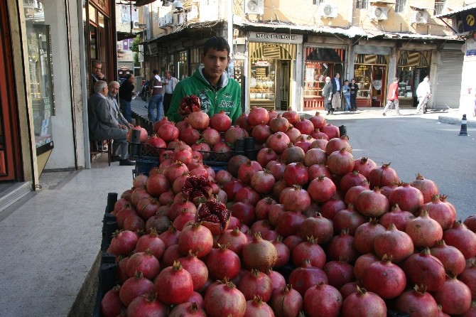 Nar, Bolluğu, Çiftçinin Yüzünü Güldürdü