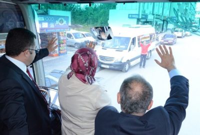 AK Parti Düzcelileri Selamladı