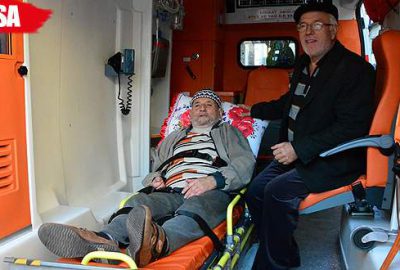 Ambulansla oy kullanmaya gitti