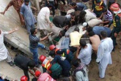 Fabrika binası çöktü: 15 ölü, 100 kişi enkaz altında!