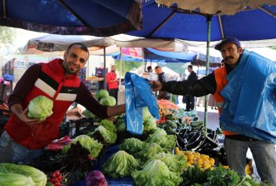 Efeler’deki Semt Pazarlarında Çöp Poşeti Uygulaması Sürüyor
