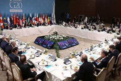 Cumhurbaşkanı Erdoğan’dan liderlere yemek