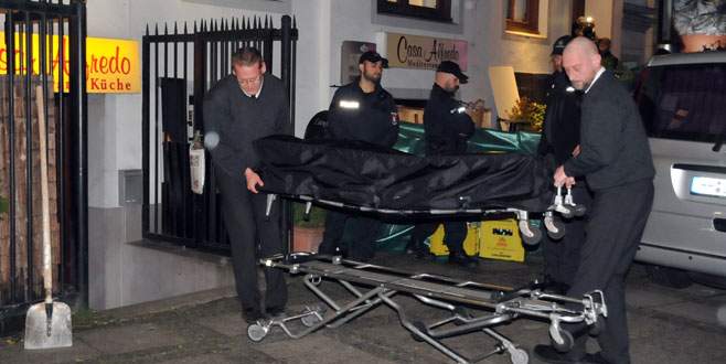 Restoranın zeminine gömüp, üstüne beton dökmüşler