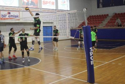 Düzce Belediyespor Voleybol Takımı Deplasmanda