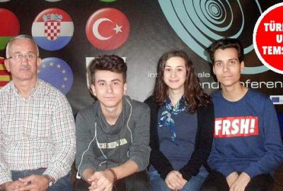 Bursalı öğrenciler Avrupa’ya renk kattı