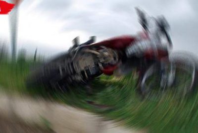 Otomobil ile motosiklet çarpıştı: 1 Ölü