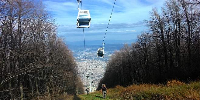 Lodos teleferik seferlerini iptal ettirdi