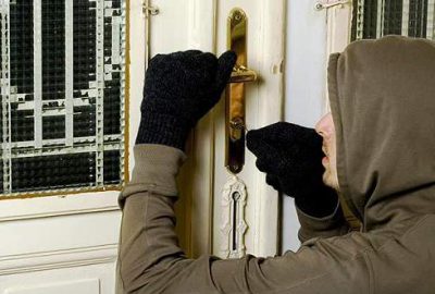 Hırsızlar Nilüfer’e dadandı