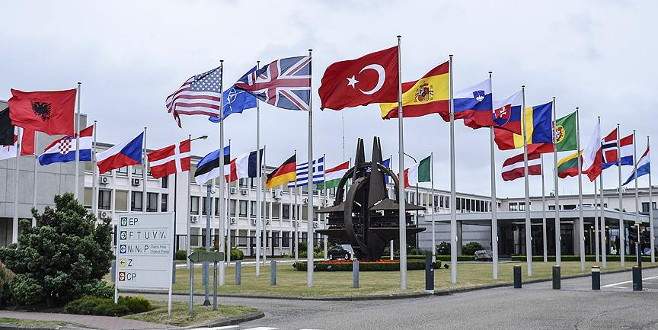 NATO olağanüstü toplanacak