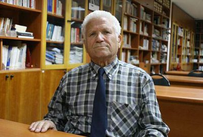 Ünlü şair Nâzım Hikmet'i çocuk yaşta tanıyıp ona şiirler okuma