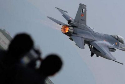 Savaş uçakları ‘acil’ koduyla havalandı