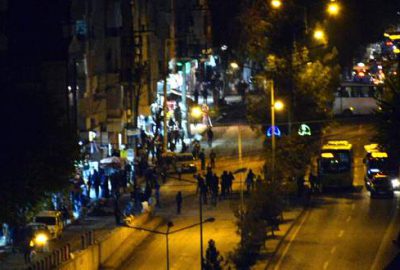 Diyarbakır’da emniyete bombalı saldırı