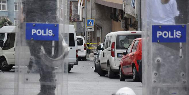 Diyarbakır’da polise silahlı saldırı: 2 yaralı