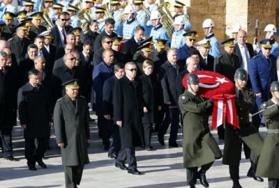 Anıtkabir’de Büyük Önder’i anma töreni