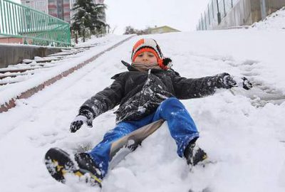 Bitlis’te kar yağışı eğitimi vurdu!