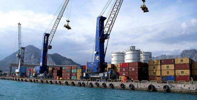 UİB’den 2 milyar dolarlık ihracat