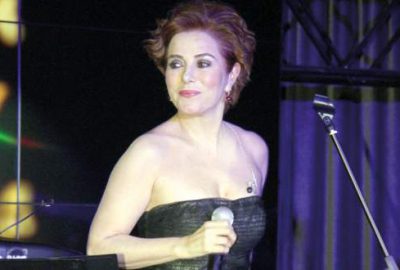 Zuhal Olcay’la romantik gece