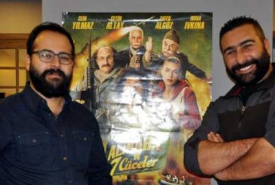 Komedi filminde ‘fazla gülmekten’ karakolluk oldular