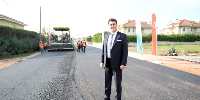 Osmangazi’de asfalt çalışmaları sürüyor