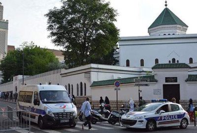 Fransa’da camiye saldırı
