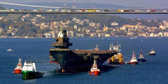 ‘Türkiye, boğazları Rus gemilerine kapatabilir’