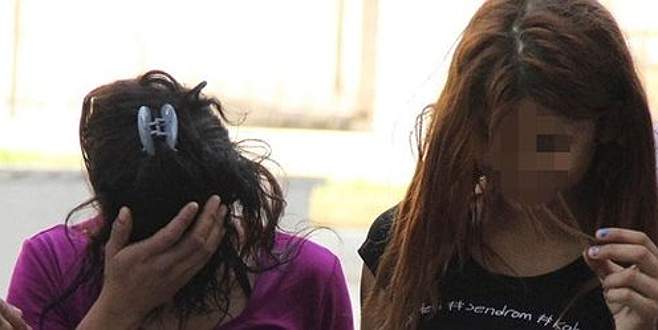 Altın ve para bulamayınca kıyma çaldılar