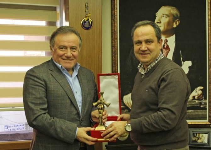 Bahçeşehir Üniversitesi Mütevelli Heyeti Başkanı Yücel’den Başkan Kerim Aksu’ya Ziyaret