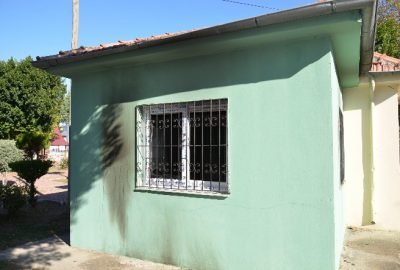 Tarsus’ta PKK Yandaşları Muhtarlık Binasını Yaktı