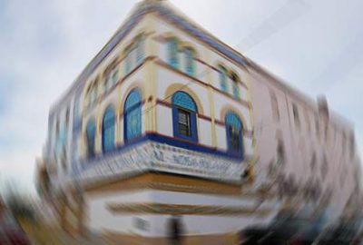 Cami önüne domuz kafası atıldı