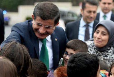 Davutoğlu’ndan öğrencilere sürpriz!