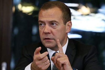 Medvedev: Türkiye uçağımızı düşürmekle savaş başlattı