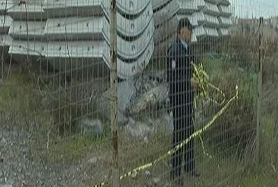 Çıplak kadın cesedi bulundu