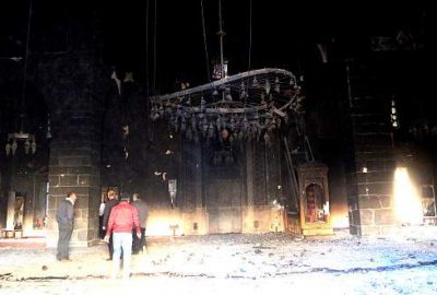 Tarihi camideki tahribat ortaya çıktı