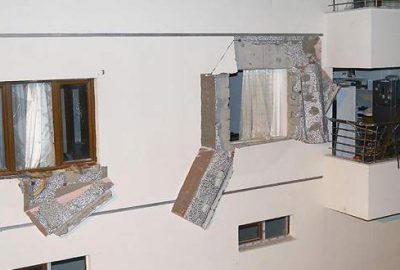 12 katlı apartmanda doğalgaz patlaması