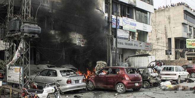 AVM’ye bombalı saldırı: 10 ölü