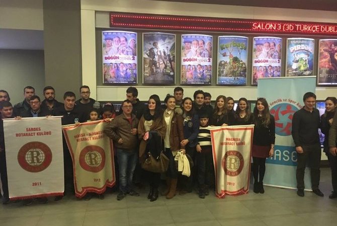 Forum Magnesia Alışveriş Merkezi, Rotaract Kulübü, Manisa Rotary Kulübü ve