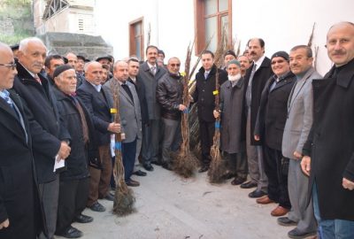 Niksar’da 4 Bin 530 Adet Ceviz Fidanı Dağıtıldı