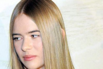 Nadide Hayat’a ünlü akını