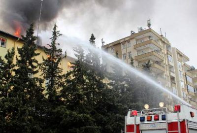 Öğrenci yurdunun yatakhanesinde yangın