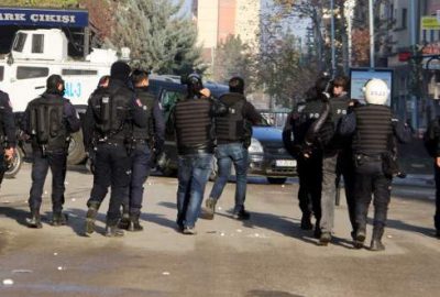 Diyarbakır’da 2 Rus gözaltına alındı